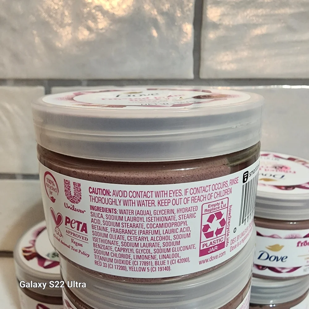 Dove Frosted Plum Berry Body Scrub, Lot of 6
